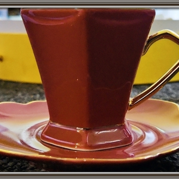 Casati Classic Fine Porcelain 12 Piece Tea Set - Picture 4 of 6